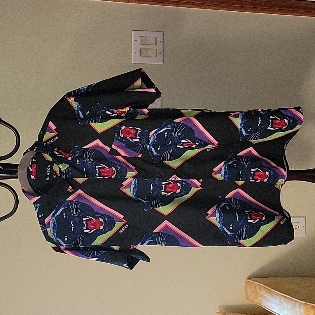 Men's Reason Panther Graphic Button Down Shirt Size L